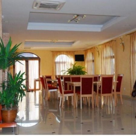 Hotel Casa Optima Oradea Zewnętrze zdjęcie