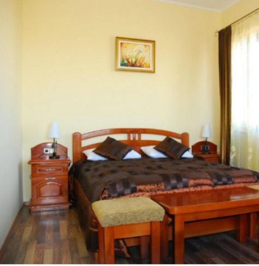 Hotel Casa Optima Oradea Zewnętrze zdjęcie