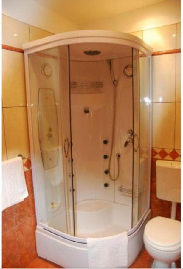 Hotel Casa Optima Oradea Zewnętrze zdjęcie